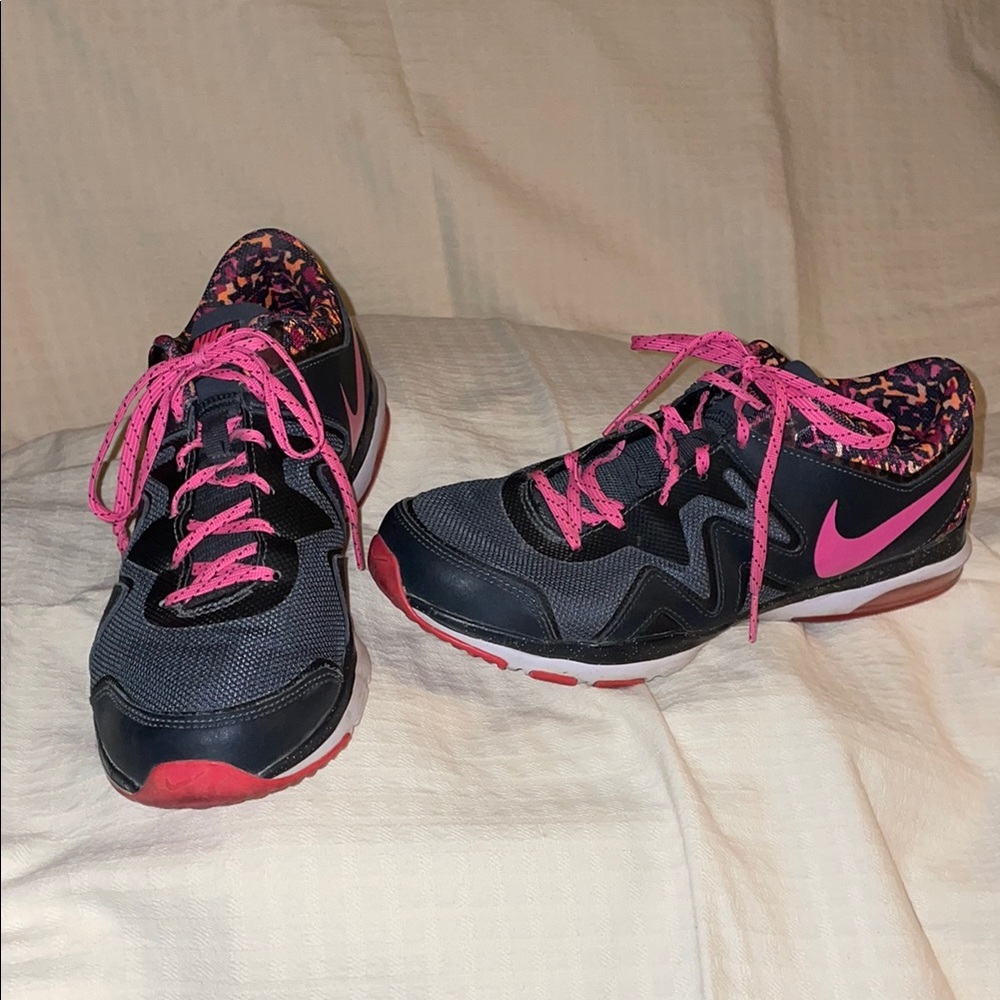 Nike Black and Pink Athletic Shoes with Mesh Upper and Swoosh